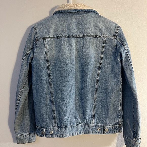 Distressed Denim Jacket from Topshop - Picture 4 of 4